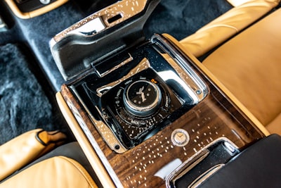 7 SUVs de lujo fiables por debajo de los $50,000 que se sienten mucho más caros