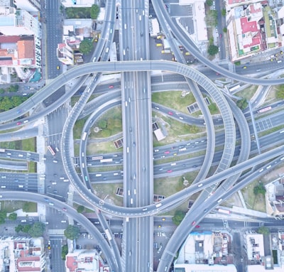 ¿Cómo demuestra la inversión en consultoría de infraestructura de TI ser estratégica?