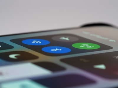 5 cosas que los botones de tu teléfono Android pueden controlar en secreto (además del volumen y la alimentación)