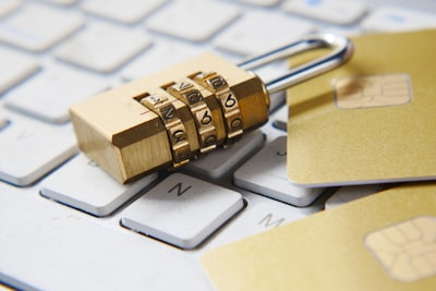  ¿Cómo protege la información confidencial el portal de proveedores con flujo de trabajo de incorporación?
