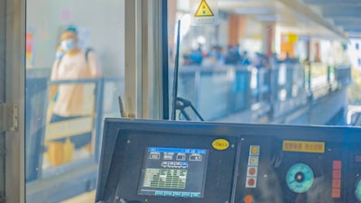 Automatización empresarial de la centralita de precios: Presupuesto real ahorrado por la industria farmacéutica española