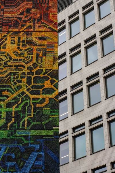 Agentes de IA vs Microservicios: Donde la inteligencia se encuentra con la arquitectura