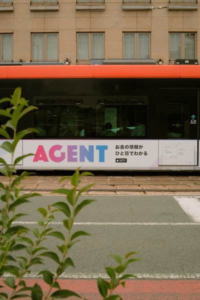 Plataforma de asistencia con enfoque en agentes en Smart Postgres