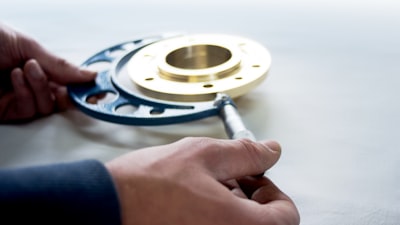 ¿Qué medidas garantizan la confiabilidad de cómo automatizar el reporte de cumplimiento?
