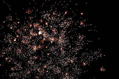 Échale un vistazo a este artículo sobre Explorando las suposiciones del agrupamiento K-Means utilizando R: Orígenes, aplicaciones y estudios de caso