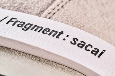 ¿Cuáles son los beneficios del desarrollo de programas de gestión personalizados para grandes empresas?