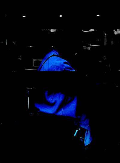 El peligro oculto del P-hacking en pruebas A/B: Cuando la curiosidad cruza la línea