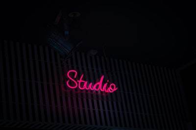 Construí AURA Creator Studio