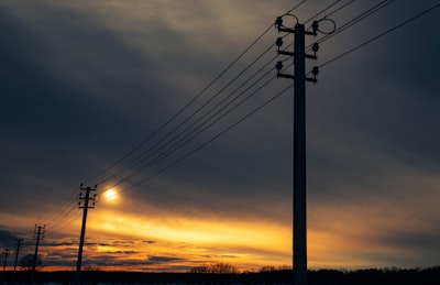 ¿Por qué es esencial una empresa de servicios de Power BI para la optimización de costos?