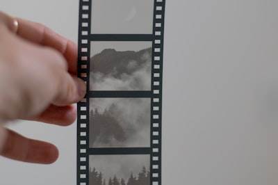 Interpolar un video desde los primeros y últimos cuadros con Veo 3.1 e Nano Banana