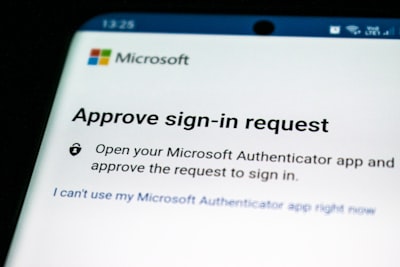 Microsoft está eliminando oficialmente la verificación por SMS para cuentas personales