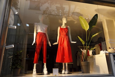 Beneficios de elegir soluciones de IA para la industria de la moda en España