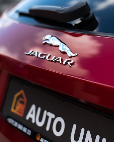 Ataque cibernético de Jaguar Land Rover causó que la producción de automóviles en el Reino Unido se redujera en una cuarta parte