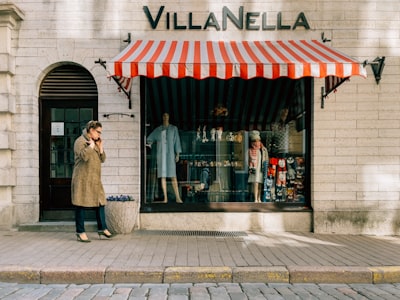 Principales 10 proveedores de presupuesto de tiendas virtuales en España para la optimización de costos en 2024