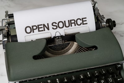 Buscando colaboradores de código abierto: Construyamos juntos la atmósfera de la terminal