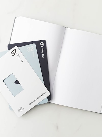 Papelería corporativa: guía práctica para crear una identidad sólida y coherente en tu empresa