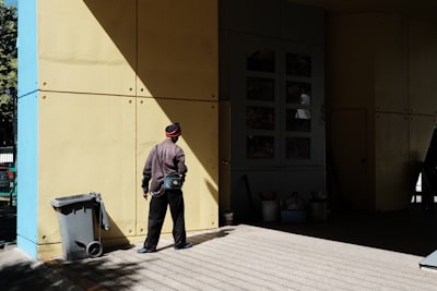 <trad> Dos detenidos por ciberataque a guardería
  (end of translation)