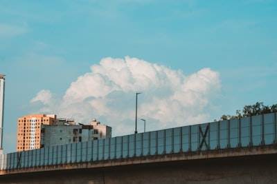 Configuración de la Infraestructura de IA en la Nube: Elecciones Prácticas que Realmente Escalan