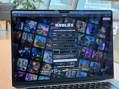 Roblox introduce cuentas 'Kids' y 'Select' para acceder de manera apropiada a juegos y chats según la edad