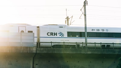 ¿Qué industrias utilizan los servicios de integración de CRM?