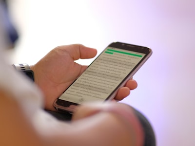 Resolviendo desafíos logísticos: Cómo la confirmación automatizada de citas por teléfono beneficia a las empresas