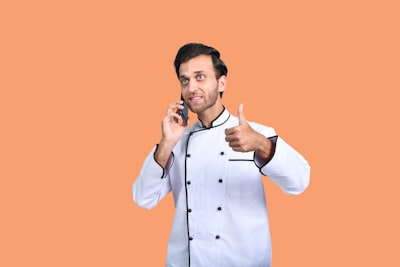 ¿Cómo puedo probar o demostrar cómo automatizar el seguimiento de llamadas antes de comprar?