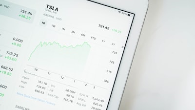 ¿Cuáles son los costos de mantener aplicaciones para comercio electrónico?