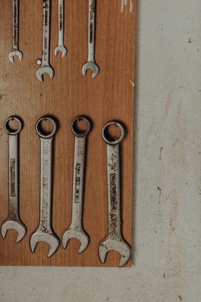 5 Herramientas de IA que todo desarrollador frontend debería usar en 2025