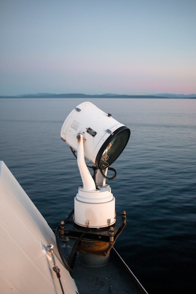 Detector automático de anomalías en el rendimiento de motores marinos mediante aprendizaje federado