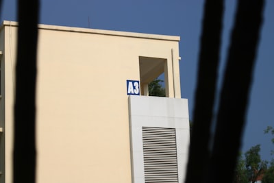 Compañía de servicios de AGENCIA de inteligencia artificial en Alicante