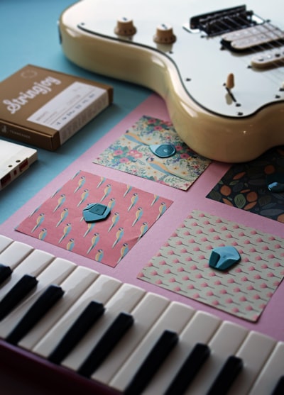  Musicard: ¡Convierte canciones en tarjetas visuales impresionantes!