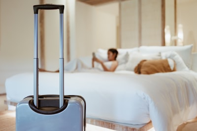 Estudio de caso: la industria de la hospitalidad ahorra 20 000 € con RPA con inteligencia artificial