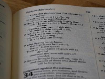 GPT-5.1 vs Claude Sonnet 4.5 — ¿Cuál es mejor?