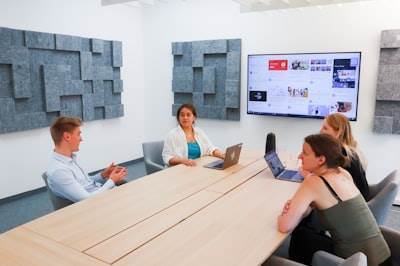 ¿Cómo mejora la empresa de consultoría tecnológica la comunicación interna?