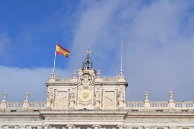 La guía definitiva para encontrar soluciones de software web en España
