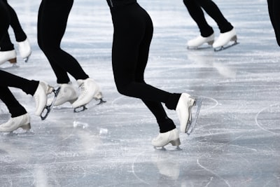 Patinadores artísticos en los Juegos Olímpicos de Invierno de 2026 están empujando los límites de lo posible
