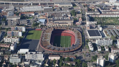 ¿Es estresante el desarrollo de aplicaciones? Barcelona vs Madrid