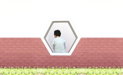 ¿Cuáles son los beneficios del desarrollo CRM interno para empresas de consultoría en 2025?