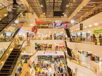 ¿Por qué elegir el desarrollo remoto de ERP en lugar de otras soluciones en el comercio minorista?