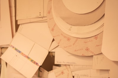 A evitar estos costosos errores: Cómo el desarrollo de software de gestión personalizado afecta a las PYMES en 2024