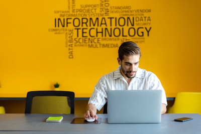 Revolución en la industria tecnológica: un estudio de caso de una empresa de software
