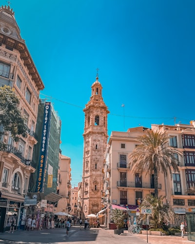  Ayuda profesional para crear una app con servicios de ChatGPT en Valencia