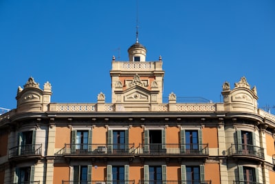 Las 5 mejores empresas para la AGENCIA de IA en Salamanca