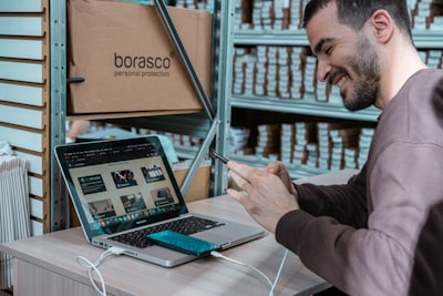 Mejores soluciones de tiendas en línea para empresas en Barcelona 2025