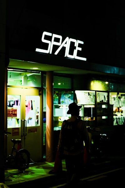 Reconstrucción del espacio de fase 6D: validación de MENT-Flow en distribuciones altamente dimensionales complejas
