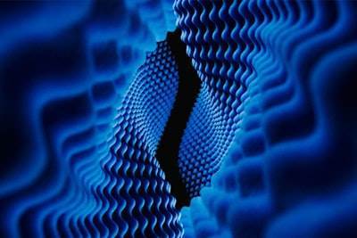 Saltos cuánticos en la lucha contra el fraude: descubriendo amenazas ocultas con inteligencia artificial topológica