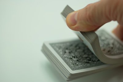 Equipo de IA de IBM lanza Granite 4.0 Nano Series: Modelos pequeños, compactos y de código abierto diseñados para IA en el borde