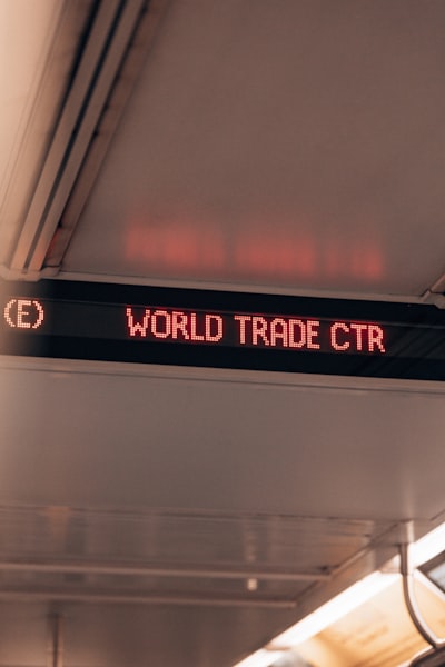 IA en el comercio de criptomonedas en 2026: riesgos, casos de uso del mundo real, beneficios y más