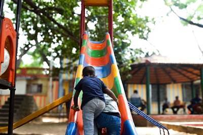 Por qué BardUI Play es el mejor Playground de Tailwind CSS