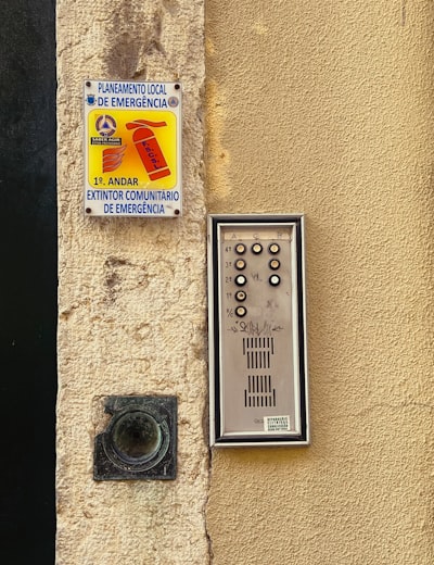 ¿Por qué las empresas de servicios B2B en Barcelona necesitan una centralita AI para soporte técnico?